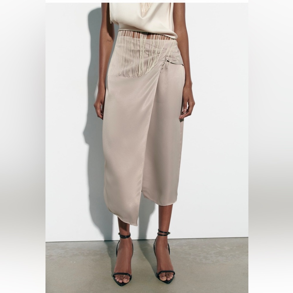 Zara satin effect ruched skirt